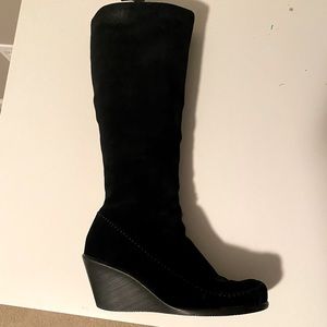 Aerosoles Wedge Suede Black Boots in 8.5M.
